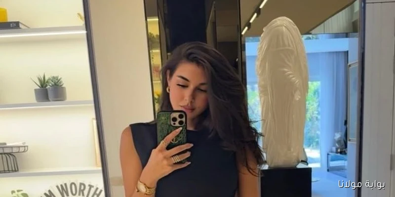 ياسمين صبري تتألق بفستان أسود جذاب في أحدث إطلالة لها